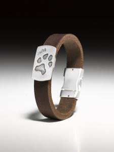 Braunes Lederarmband mit rechteckiger Pfötchenabdruckplatte